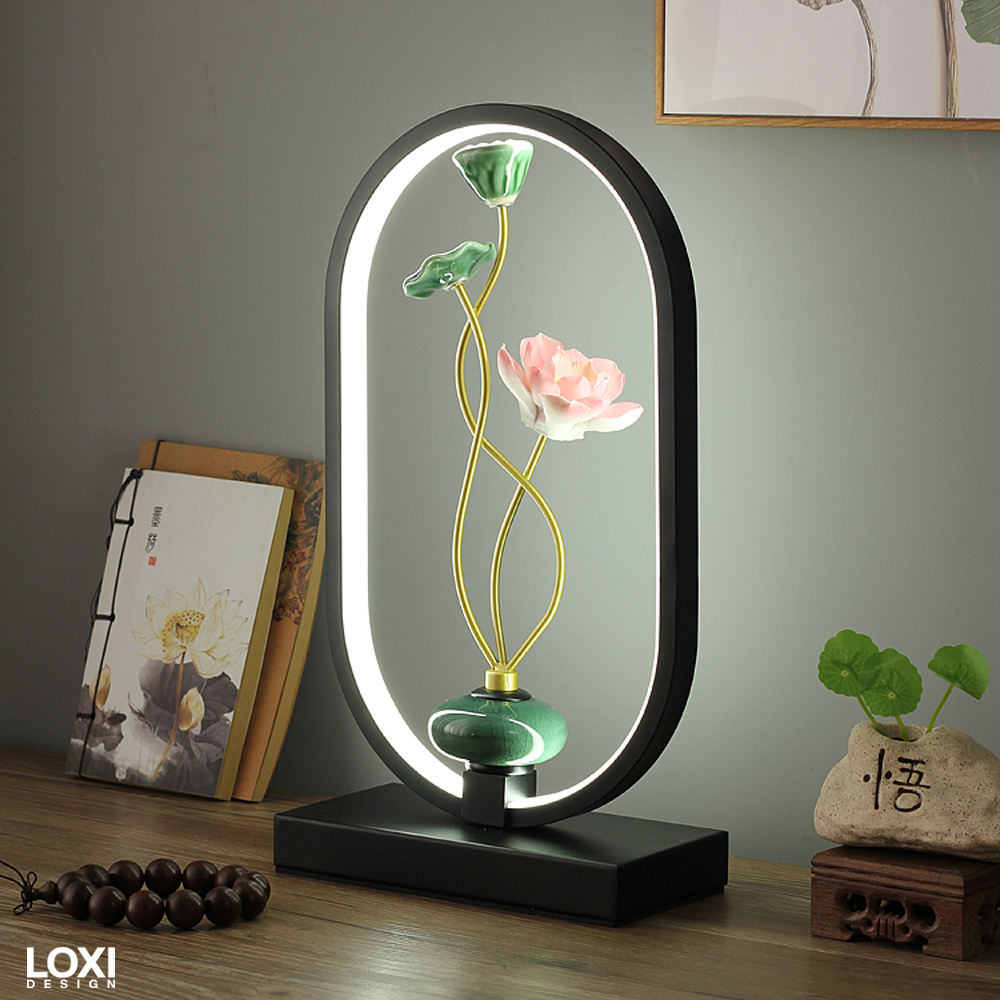 Loxi Design™ Lotus Lamp